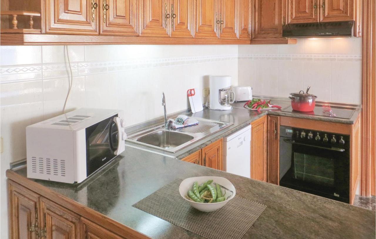 2 Bedroom Stunning Apartment In 托雷维耶哈 外观 照片