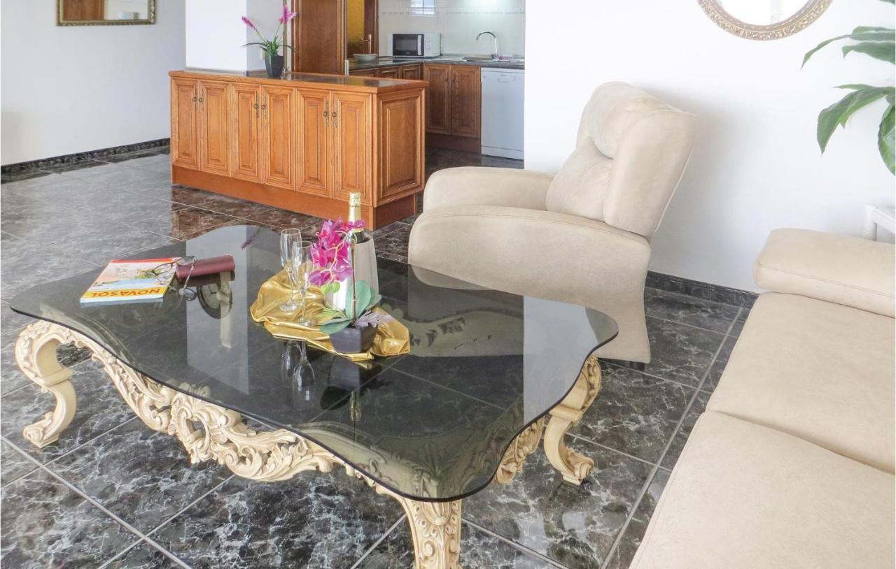 2 Bedroom Stunning Apartment In 托雷维耶哈 外观 照片